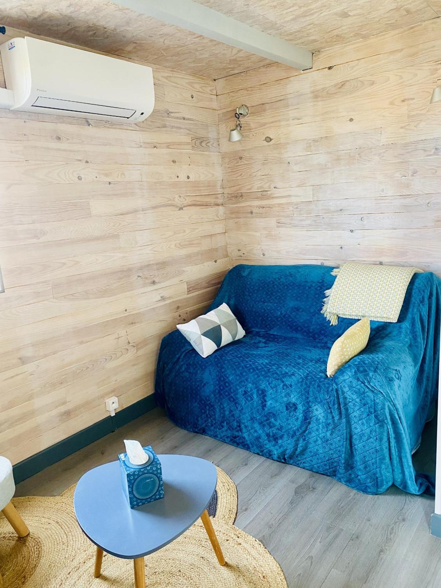 Chalet Atypique Au Calme Avec Emplacement Ideal Soubise Exteriör bild
