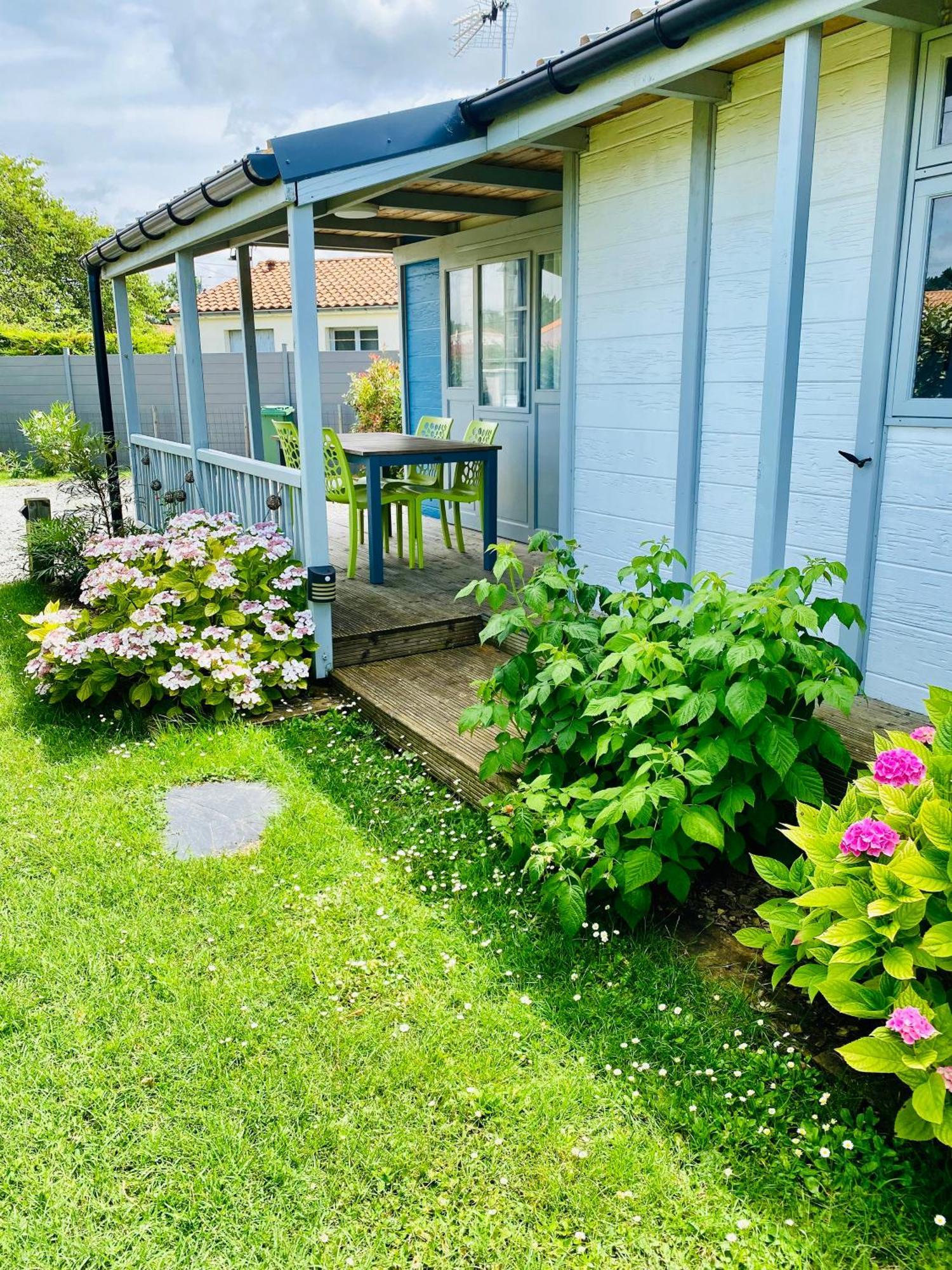 Chalet Atypique Au Calme Avec Emplacement Ideal Soubise Exteriör bild
